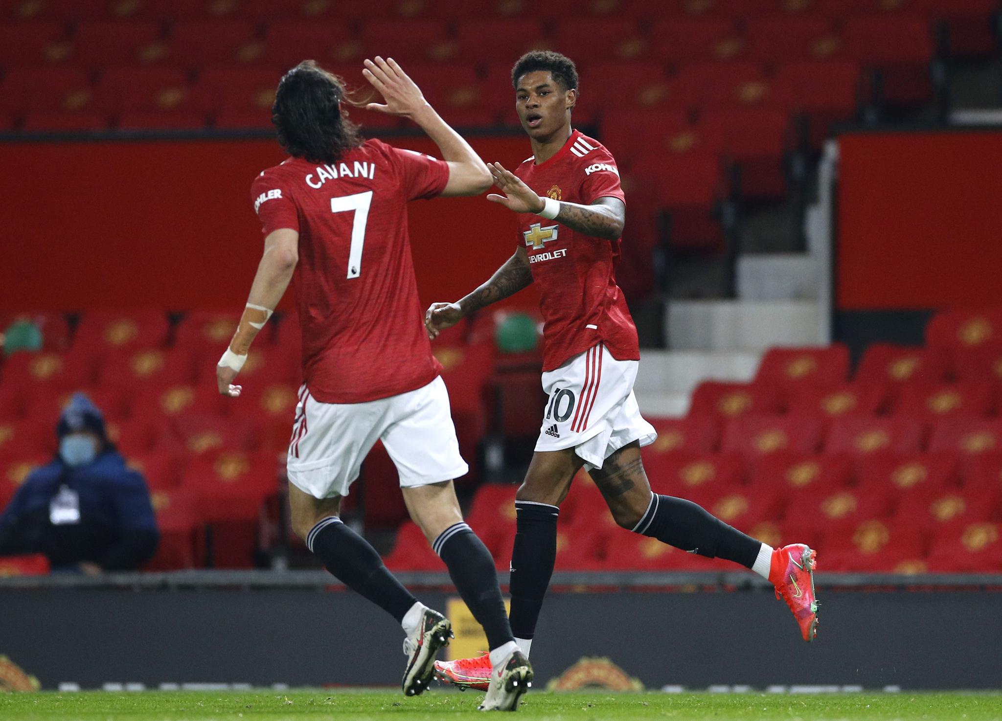 太阳报：切尔西门将斯沃尼纳的女友在一家挪威公司做通讯工作.