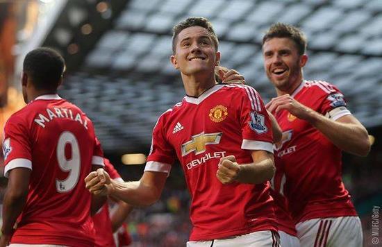 体育俱乐部 体育俱乐部